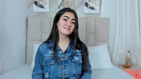 Jaslyn online show from 12-31-24, 05:29