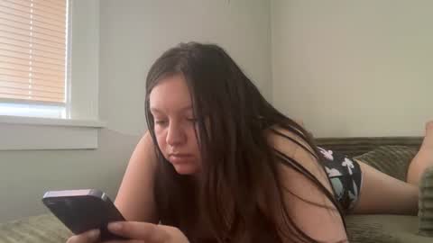Snapshot of jasmin420r chatting on 09-17-25, 09:49 jasmin420r online show from 09-17-25, 09:49