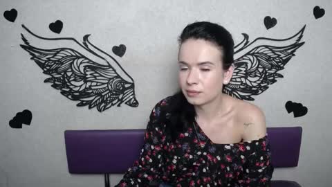 JasmineKouch online show from 09-09-25, 05:34