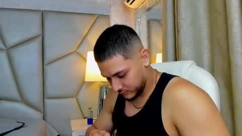 Jasson Shaw online show from 09-24-25, 01:53