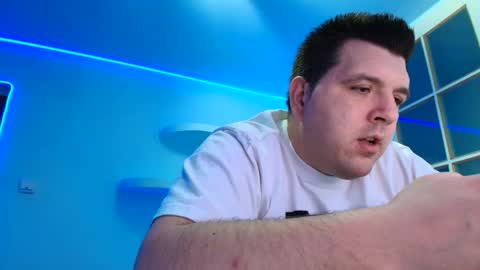 Snapshot of jasonjacks8 chatting on 01-13-26, 04:40 JasonJacks online show from 01-13-26, 04:40