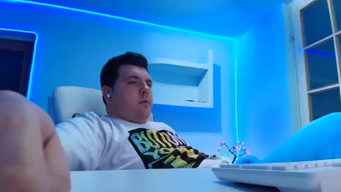 Snapshot of jasonjacks8 chatting on 02-12-26, 04:40 JasonJacks online show from 02-12-26, 04:40