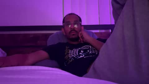  Jorge  online show from 11-20-25, 05:07