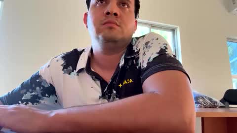 javier online show from 11-17-25, 09:09