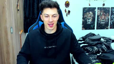 Javier online show from 12-09-24, 12:45