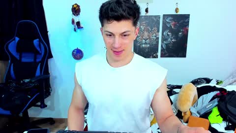 Javier online show from 01-27-25, 09:55