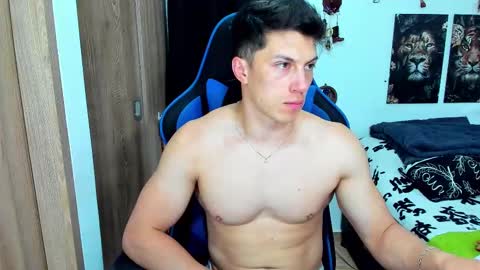 Javier online show from 02-17-25, 11:42