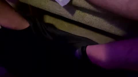 Snapshot of jawssharkparty chatting on 12-21-24, 07:35 Jaws online show from 12-21-24, 07:35