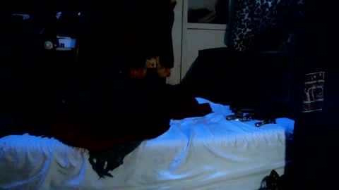 Snapshot of jax_skyfallin chatting on 01-07-25, 10:08 jaxxx666 online show from 01-07-25, 10:08