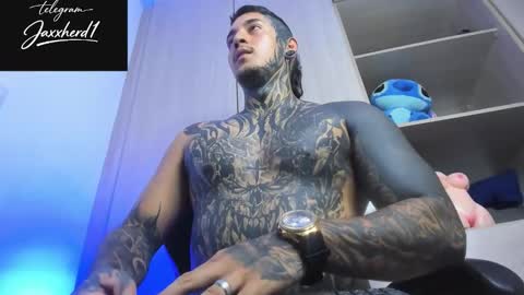 Michael independient model online show from 02-12-26, 05:08