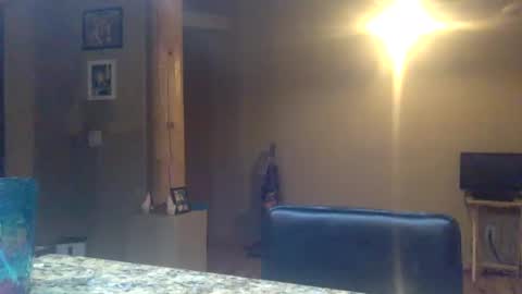 jay_banks0420 online show from 03-01-25, 04:37