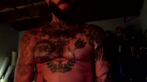 Snapshot of jay_cee_607 chatting on 11-26-25, 02:01 jay cee online show from 11-26-25, 02:01