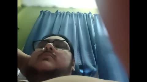 Snapshot of jay_longstocking chatting on 09-15-25, 09:04 Your Daddy online show from 09-15-25, 09:04