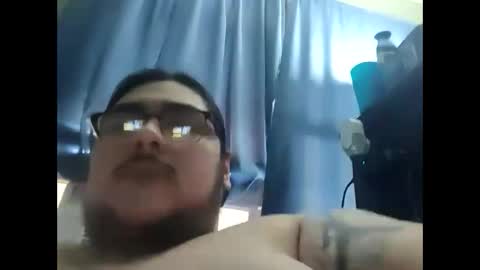 Snapshot of jay_longstocking chatting on 09-22-25, 06:21 Your Daddy online show from 09-22-25, 06:21