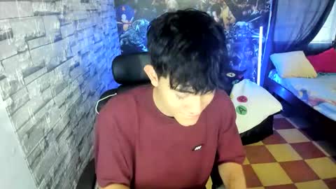 Snapshot of jay_orange chatting on 12-05-25, 07:43 JAY ORANGE online show from 12-05-25, 07:43