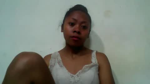 jayalydiah online show from 10-28-25, 05:04