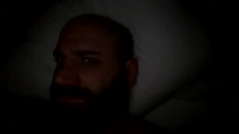 Snapshot of jaybeze88 chatting on 01-12-26, 12:21 jaybeze88 online show from 01-12-26, 12:21