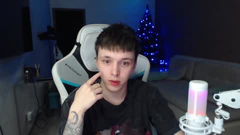 Jayce online show from 01-01-25, 12:11