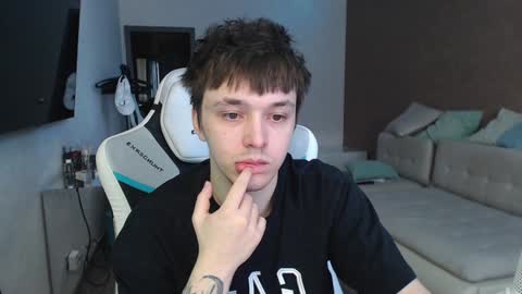 Jayce online show from 02-07-25, 08:33