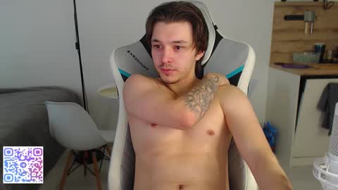 Jayce online show from 11-02-25, 07:44