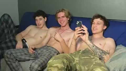 Snapshot of jaycex_69 chatting on 12-09-24, 06:46 THE HOUSE online show from 12-09-24, 06:46