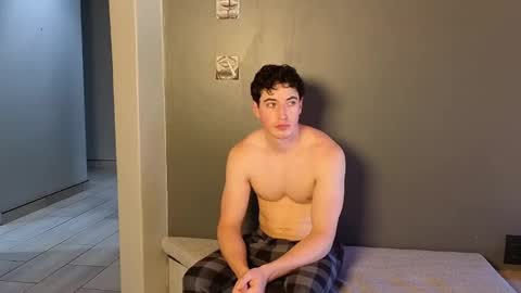 Snapshot of jaycex_69 chatting on 12-12-24, 08:14 THE HOUSE online show from 12-12-24, 08:14