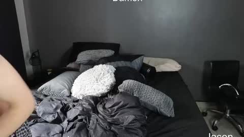 Snapshot of jaycex_69 chatting on 01-10-25, 07:35 THE HOUSE online show from 01-10-25, 07:35