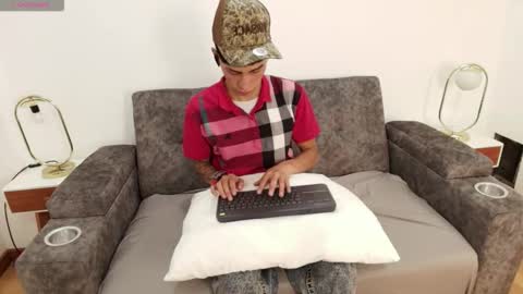 jayden_castillo online show from 01-17-26, 08:34