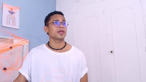 Jayden Morris online show from 11-01-25, 06:32