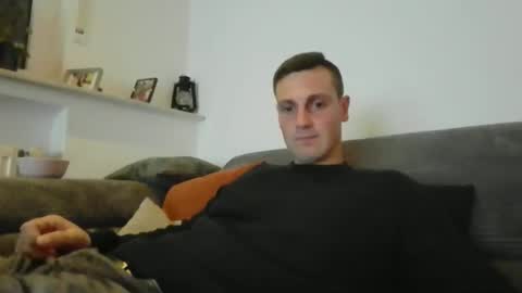 Snapshot of jayfex97 chatting on 09-22-25, 08:22 jayfex97 online show from 09-22-25, 08:22