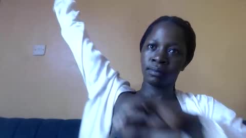 Jayny online show from 10-26-25, 05:13