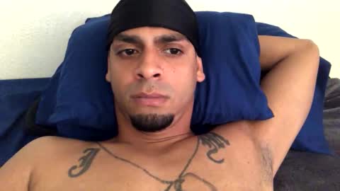 Snapshot of jaysofly89 chatting on 11-05-25, 05:46 Jayfly online show from 11-05-25, 05:46