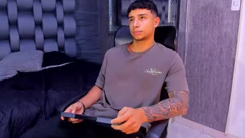 jaze_bradley online show from 09-18-25, 11:23