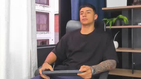 jaze_bradley online show from 12-18-25, 11:16