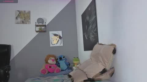 JAZMIN online show from 09-16-25, 02:12