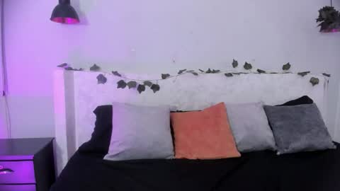 Jazmin online show from 03-08-26, 02:04