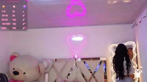 Jazmin  online show from 11-26-25, 11:44