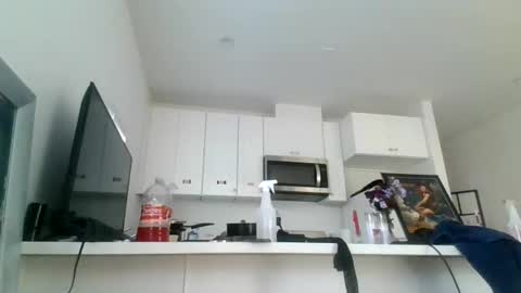 Jazzystelo online show from 09-21-25, 05:03