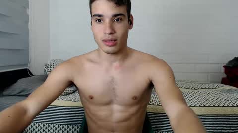 Snapshot of jbunny03 chatting on 09-09-25, 01:38 Lin online show from 09-09-25, 01:38