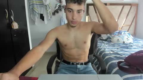 Snapshot of jbunny03 chatting on 02-03-26, 03:28 Lin online show from 02-03-26, 03:28