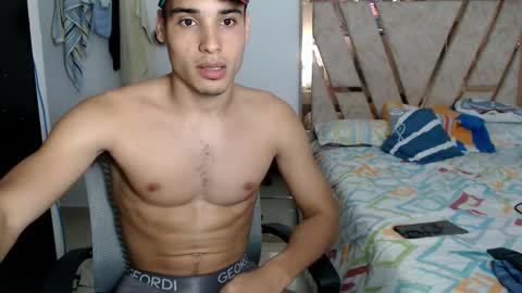 Snapshot of jbunny03 chatting on 02-25-26, 11:25 Lin online show from 02-25-26, 11:25