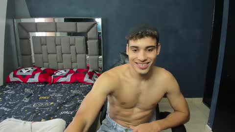 Snapshot of jbunny03 chatting on 03-02-26, 10:49 Lin online show from 03-02-26, 10:49