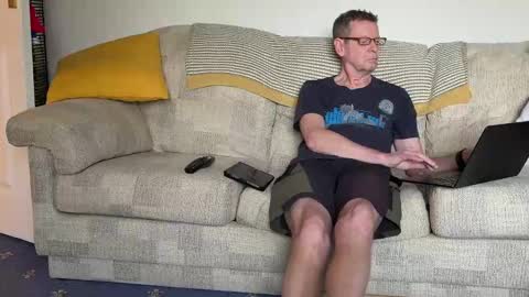 Snapshot of jcar57 chatting on 01-29-25, 03:15 Jon online show from 01-29-25, 03:15