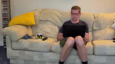 Snapshot of jcar57 chatting on 02-13-25, 02:31 Jon online show from 02-13-25, 02:31