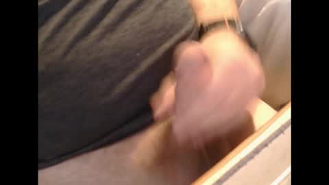 Snapshot of jcdogg11 chatting on 10-27-25, 05:06 jcdogg11 online show from 10-27-25, 05:06