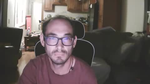 Snapshot of jd19852 chatting on 09-16-25, 08:48 jd19852 online show from 09-16-25, 08:48