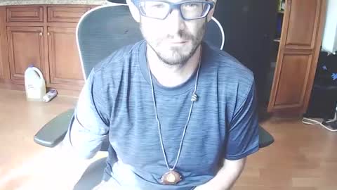 Snapshot of jd19852 chatting on 09-28-25, 05:29 jd19852 online show from 09-28-25, 05:29