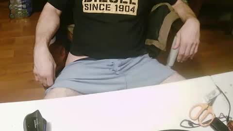 Snapshot of jd19852 chatting on 11-30-25, 03:32 jd19852 online show from 11-30-25, 03:32