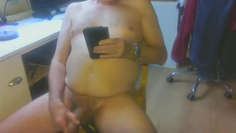 jdegroot7 online show from 12-14-25, 07:58