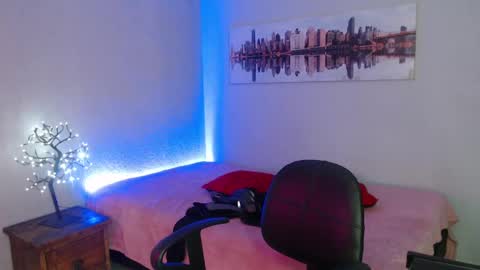 Snapshot of jeam_hot chatting on 12-15-24, 08:25 jeam_hot online show from 12-15-24, 08:25